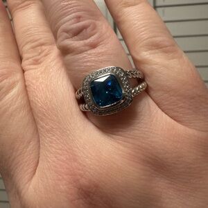 Elegant Silver and Blue Gemstone Ring